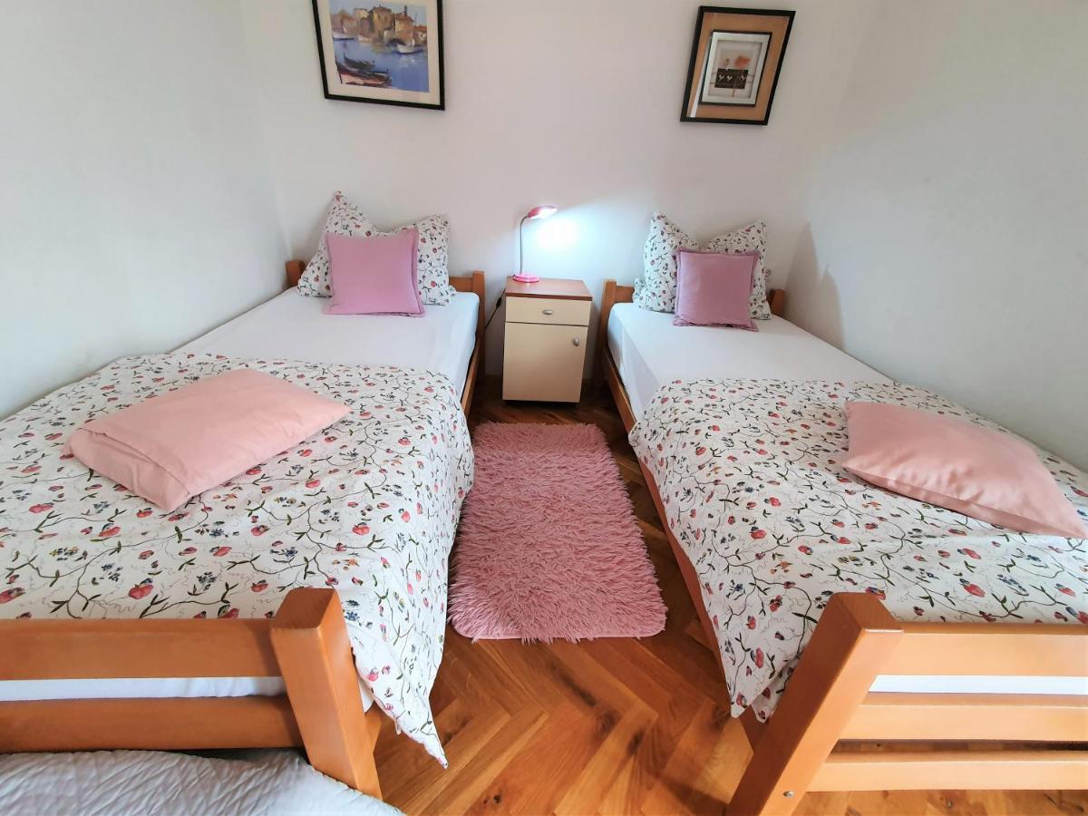 Villa Mira 特罗吉尔 外观 照片